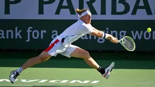 Davidovich avanza en Indian Wells tras batir a Khachanov