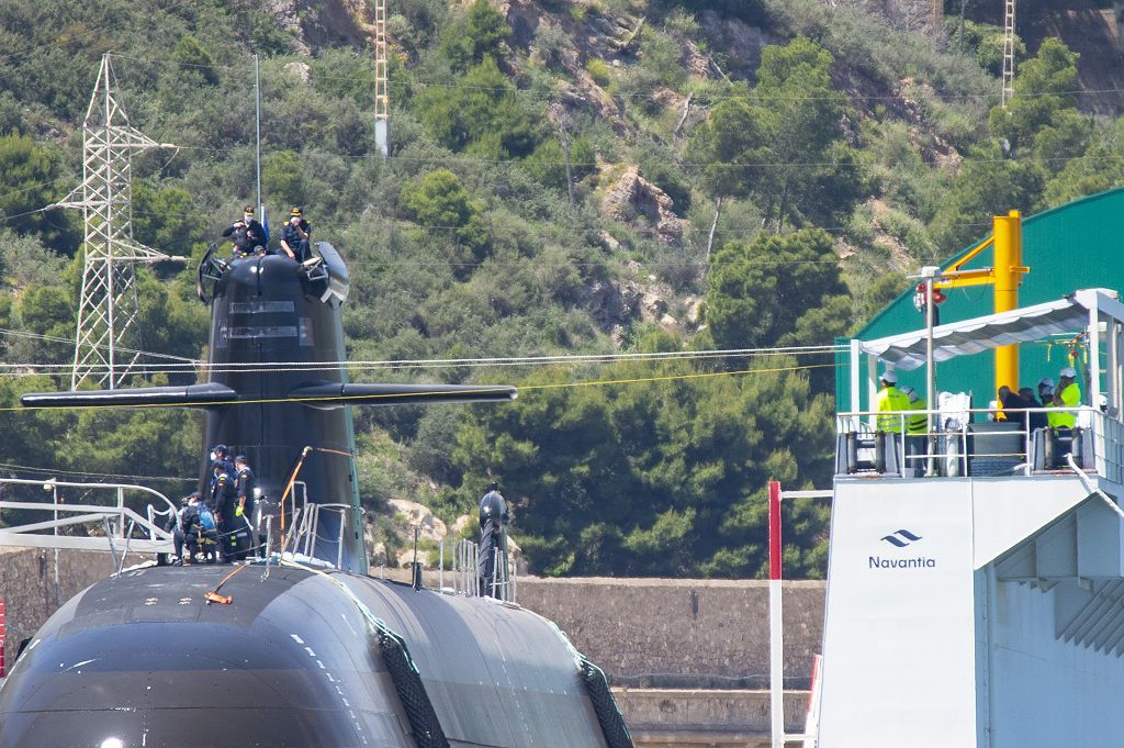 La dotación del S-81 Isaac Peral culmina la puesta a flote industrial del submarino