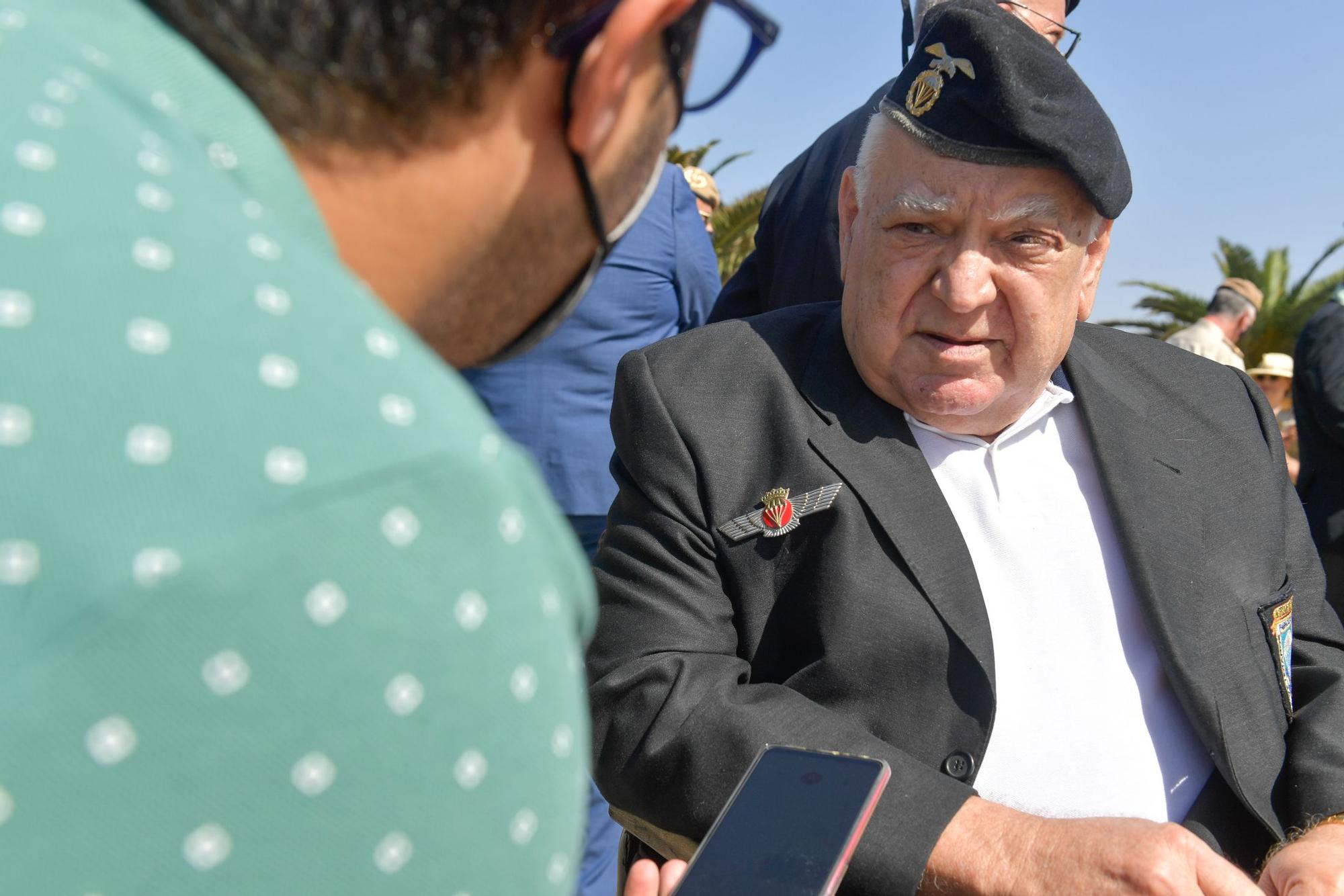 Acto de homenaje a los paracaidistas caídos en acto de servicio entre 1965 y 1979 en Maspalomas