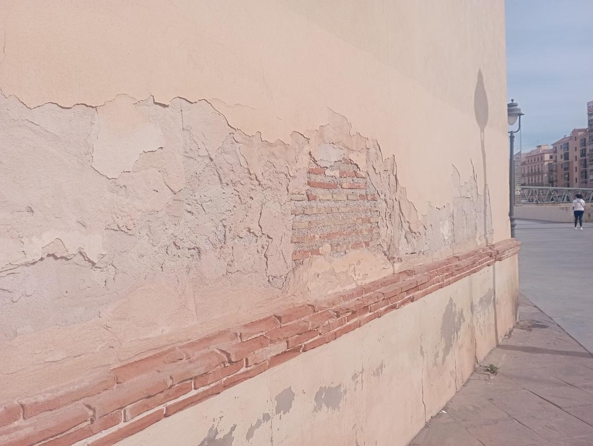 Detalle de los daños.