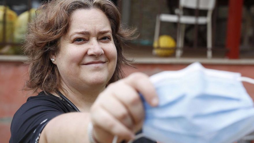 Una mujer afectada por covid persistente.