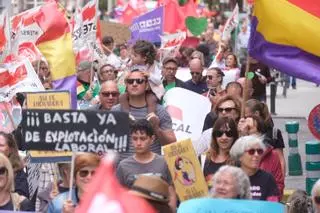 Manifestación del 1 de mayo por las calles de Elche