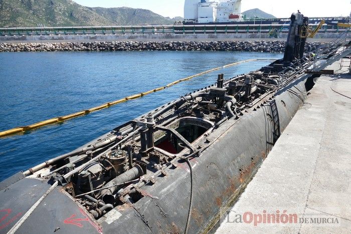 Desguace del submarino Siroco