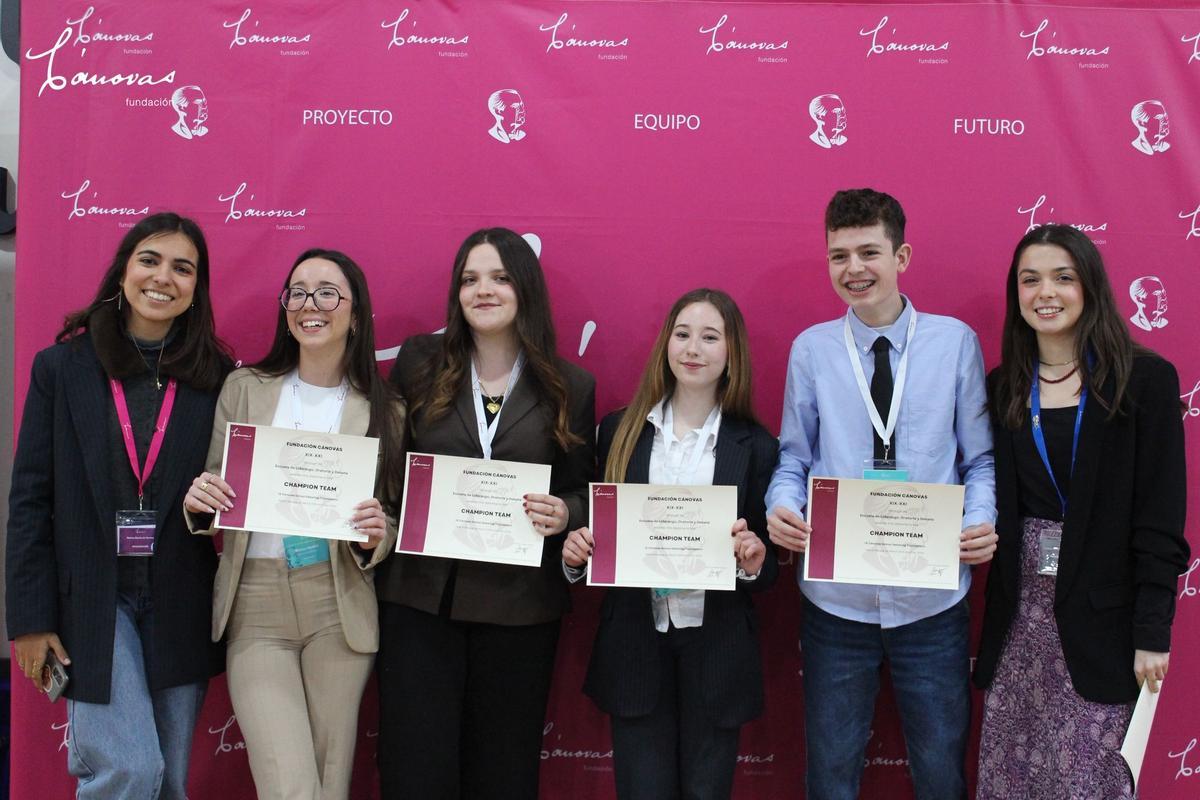 Equipo del IES Valle del Azahar ganador del Torneo Nacional de Debate en inglés.