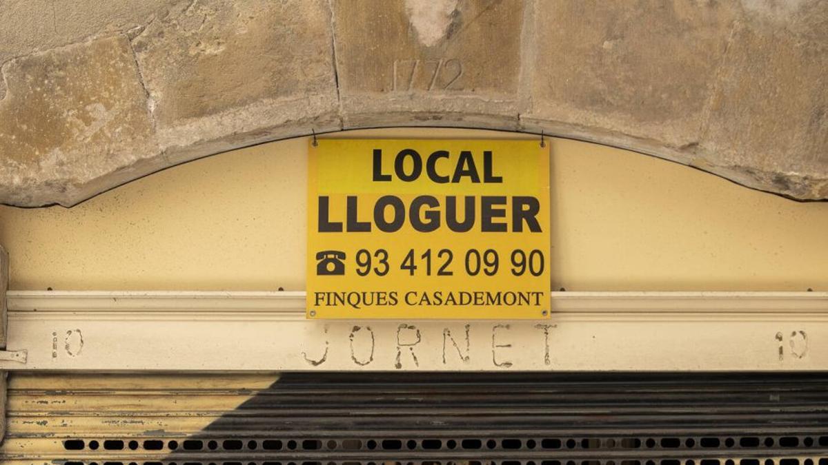 Local disponible per a lloguer al barri Gòtic. | BELÉN GONZÁLEZ / EPC