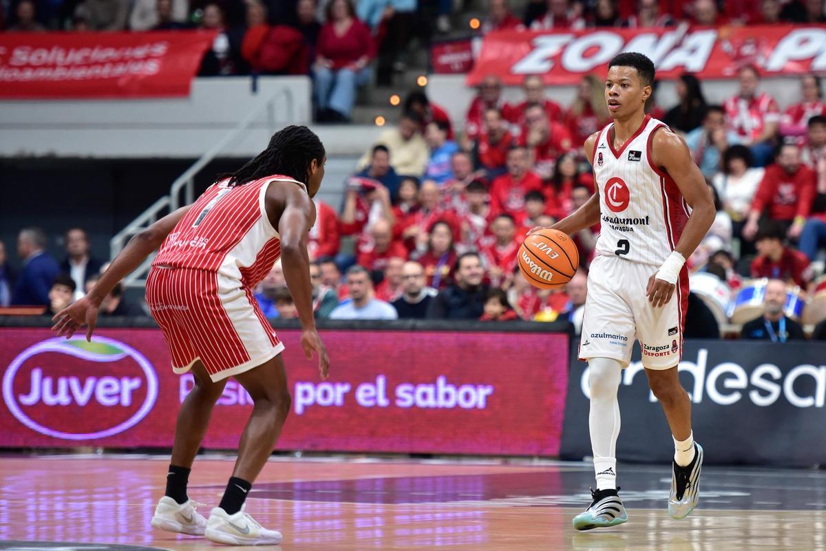 Bell-Haynes, en un instante del duelo ante el Murcia