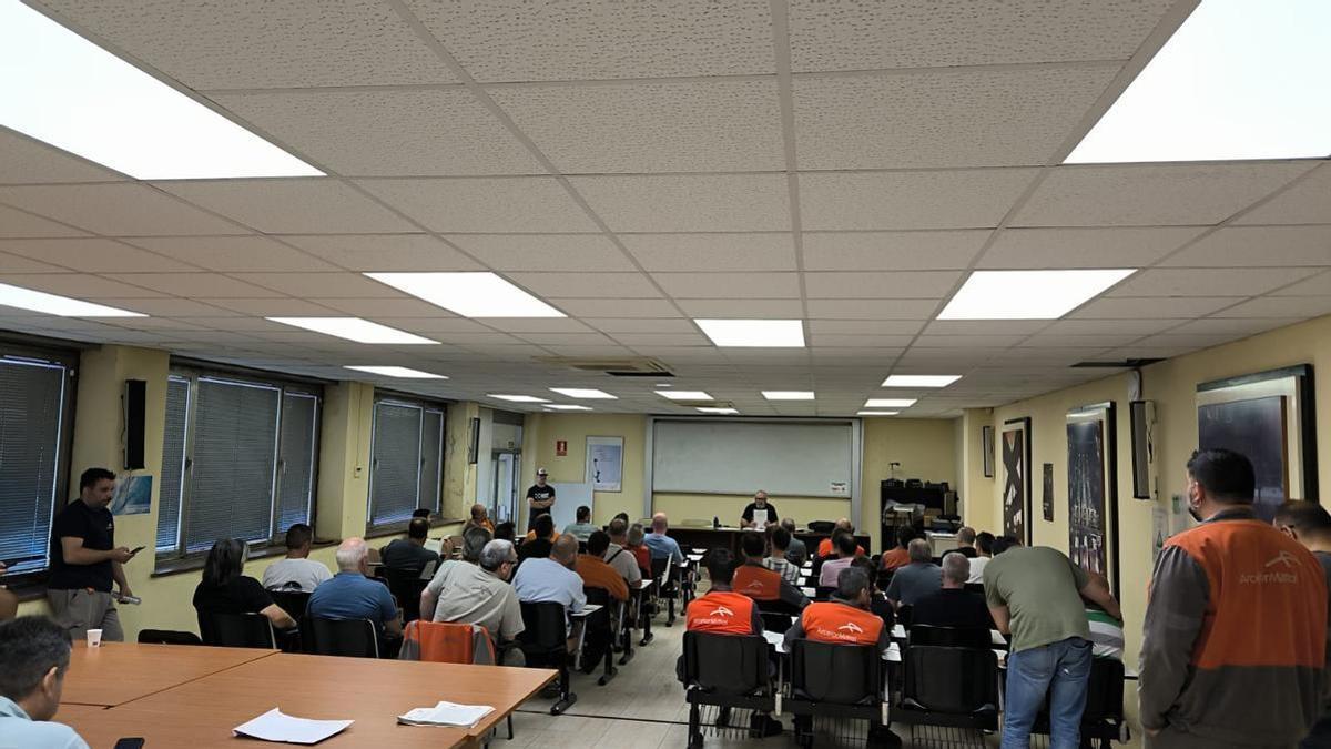 Asamblea de afiliados de CC OO en ArcelorMittal