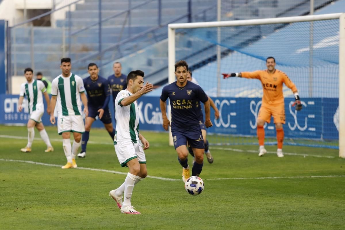 Las imágenes del UCAM Murcia-Córdoba CF