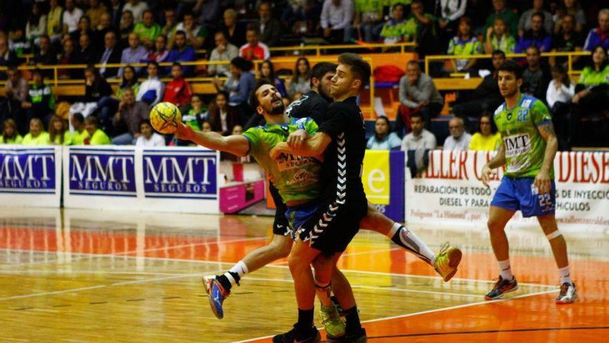 Guille, durante el partido.