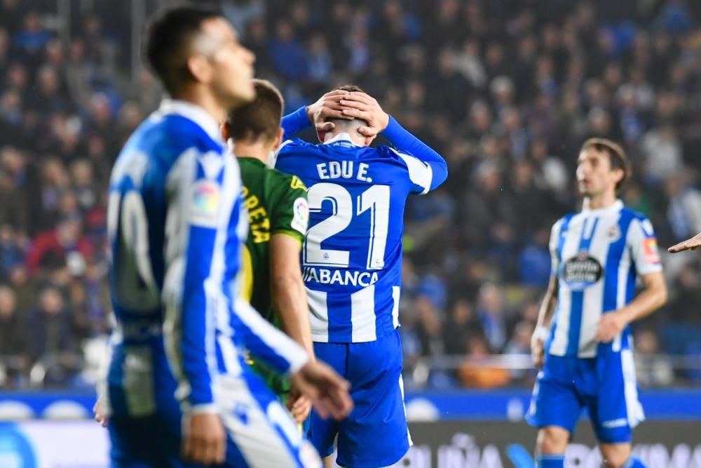 El Dépor cae ante Las Palmas en Riazor