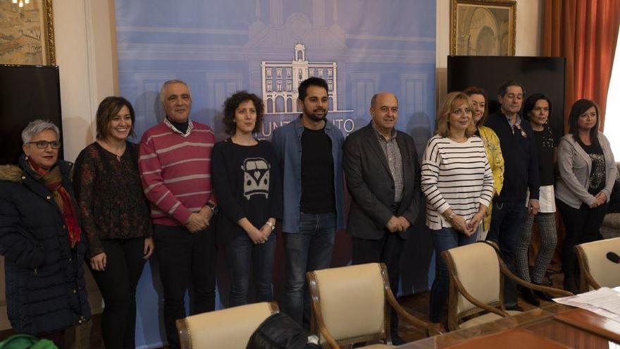 Representantes de la distintas organizaciones durante la rueda de prensa.