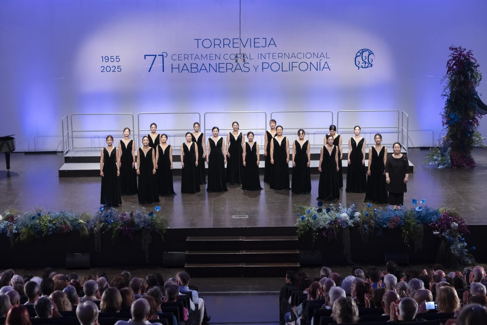 Así fue la clausura del Certamen de Habaneras en Torrevieja
