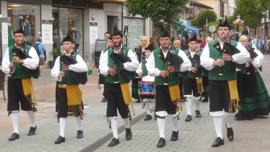 Cangas de Onís acoge los Encuentros Astur-Cántabros