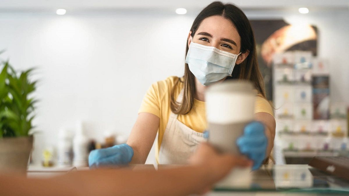 El truco de un experto para ponerte bien la mascarilla