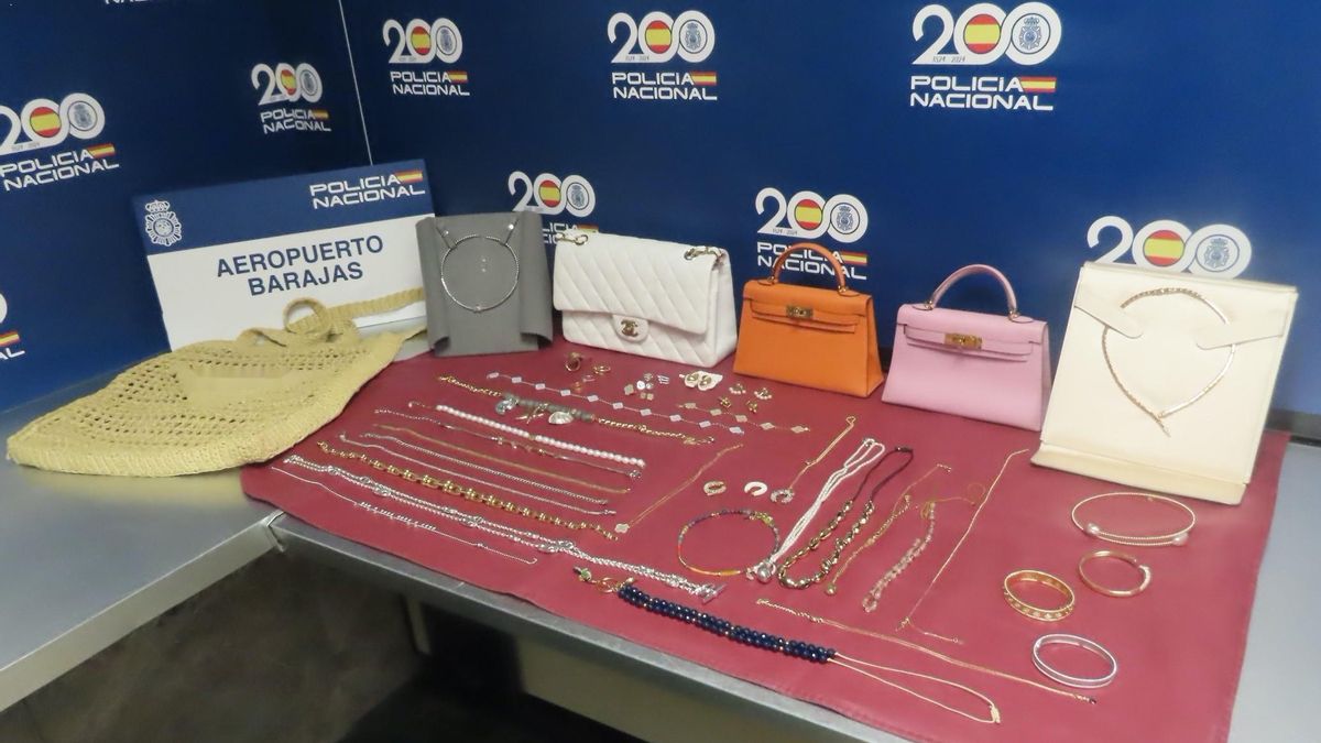 Joyas por valor de 142.000 euros recuperadas del domicilio de un conductor de un vehículo de transporte público individual