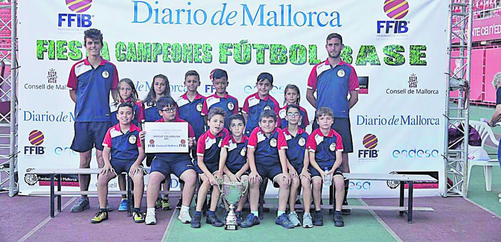 CAMPEÓN: Santa Catalina. Alevín Segunda Liga D