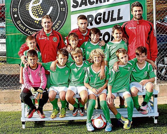 Tots els equips del FC Fruitosenc i SF Escola de Futbol