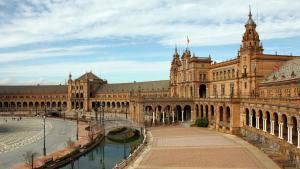 Sevilla fue designada por Lonely Planet como mejor ciudad para viajar en el 2018.