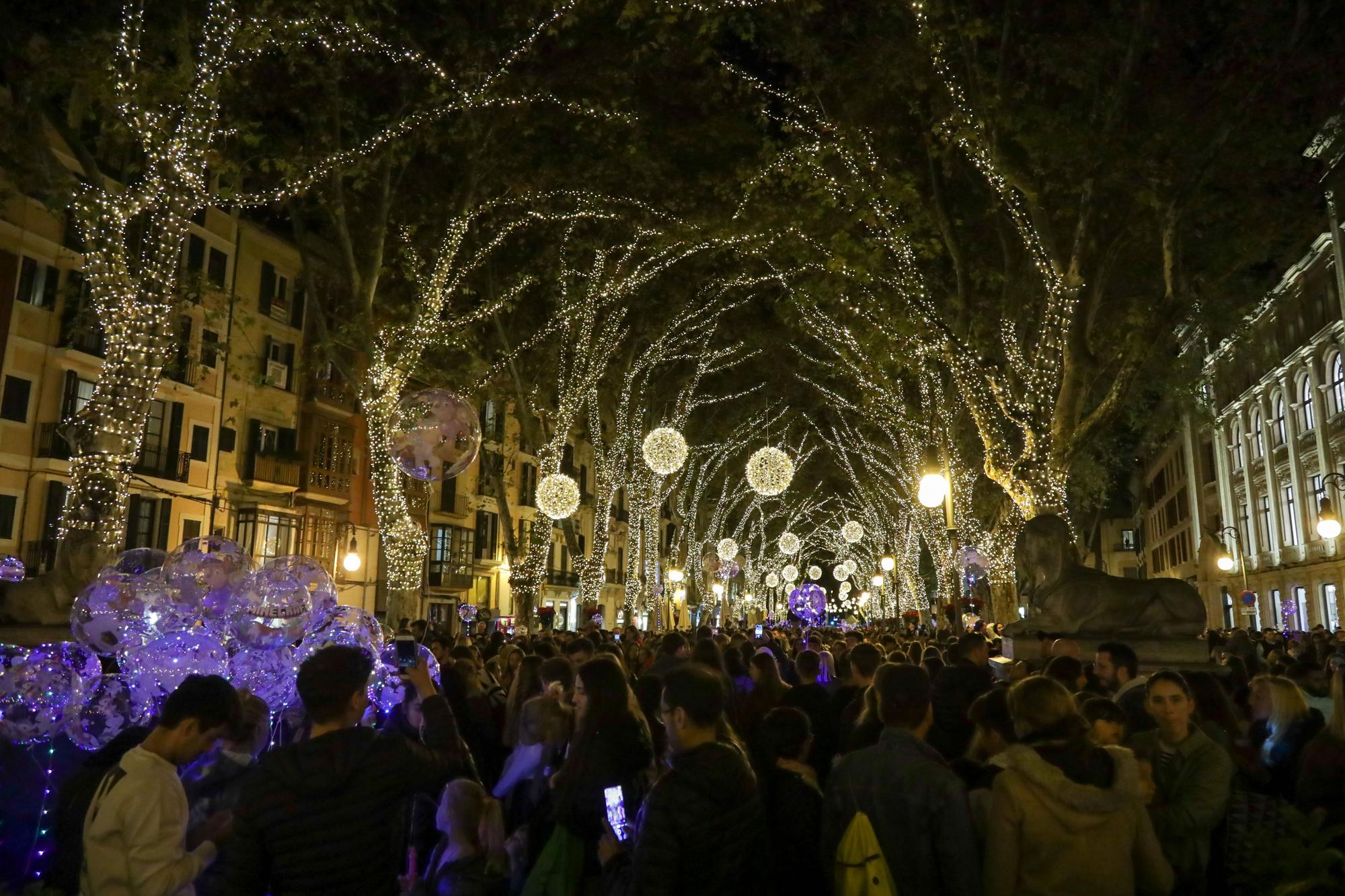 Las imágenes del encendido de las luces de Navidad en Palma
