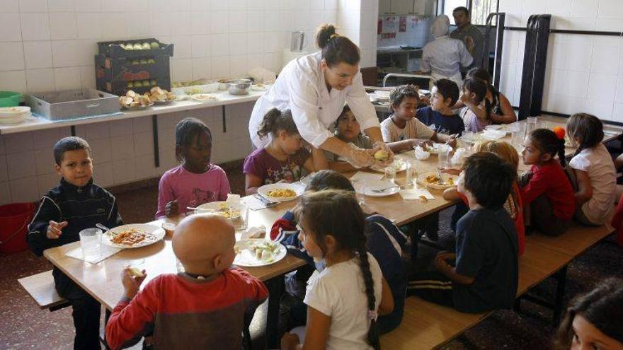 Los padres de la escuela pública pagarán un 25% más por el comedor