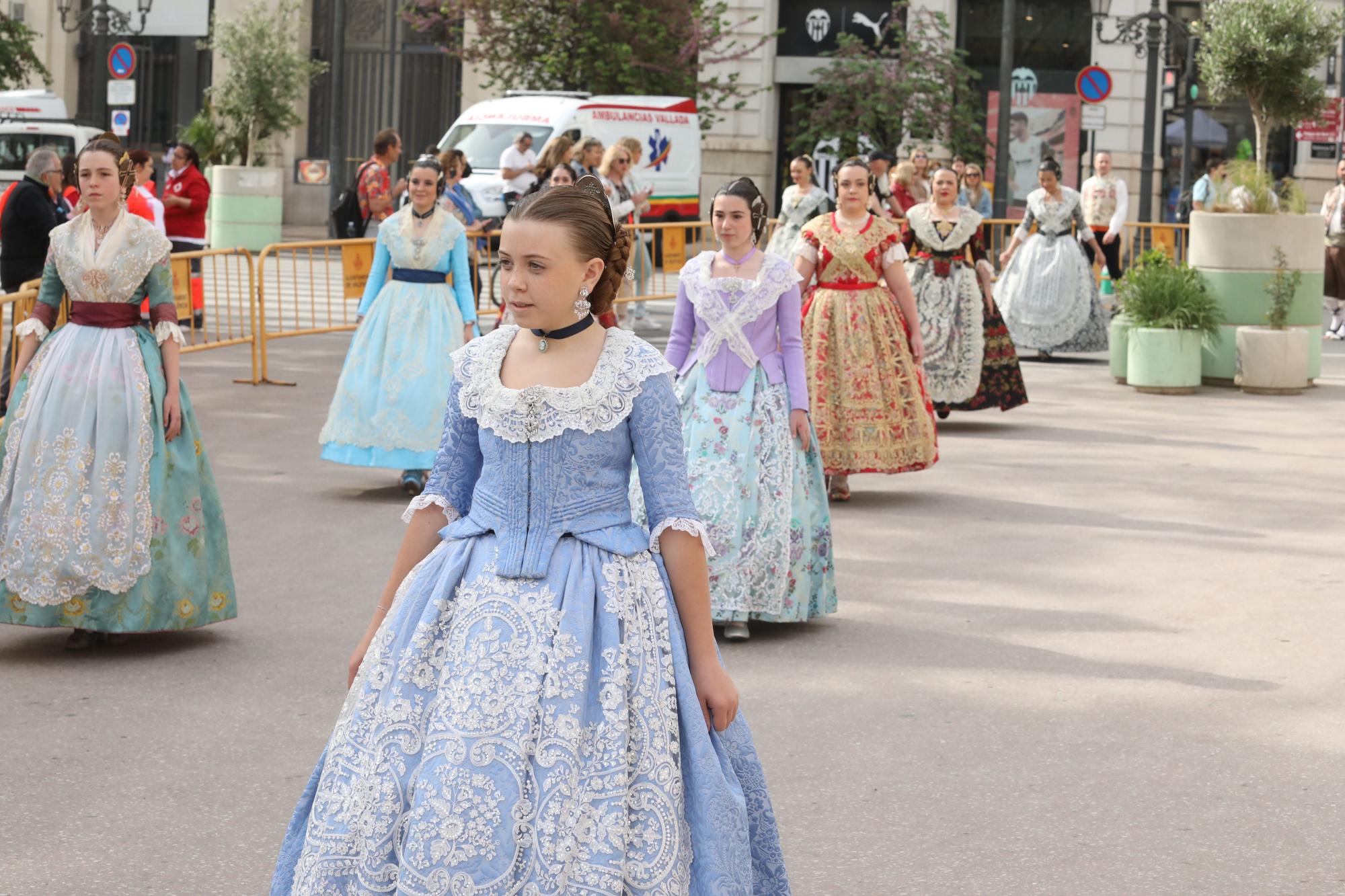 Entrega de los premios de las Fallas 2022 a las comisiones (II)