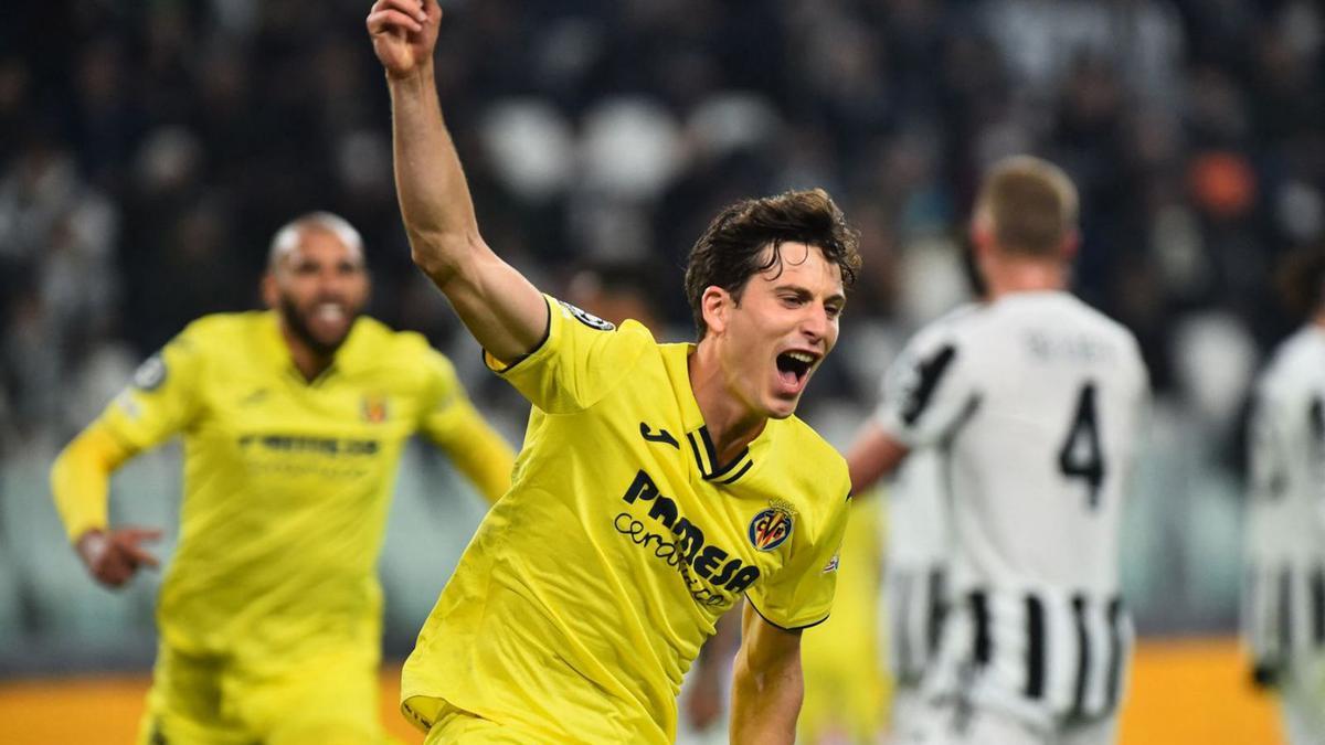 Pau Torres celebra su gol de anoche, el segundo del Villarreal a la Juve. |  // REUTERS