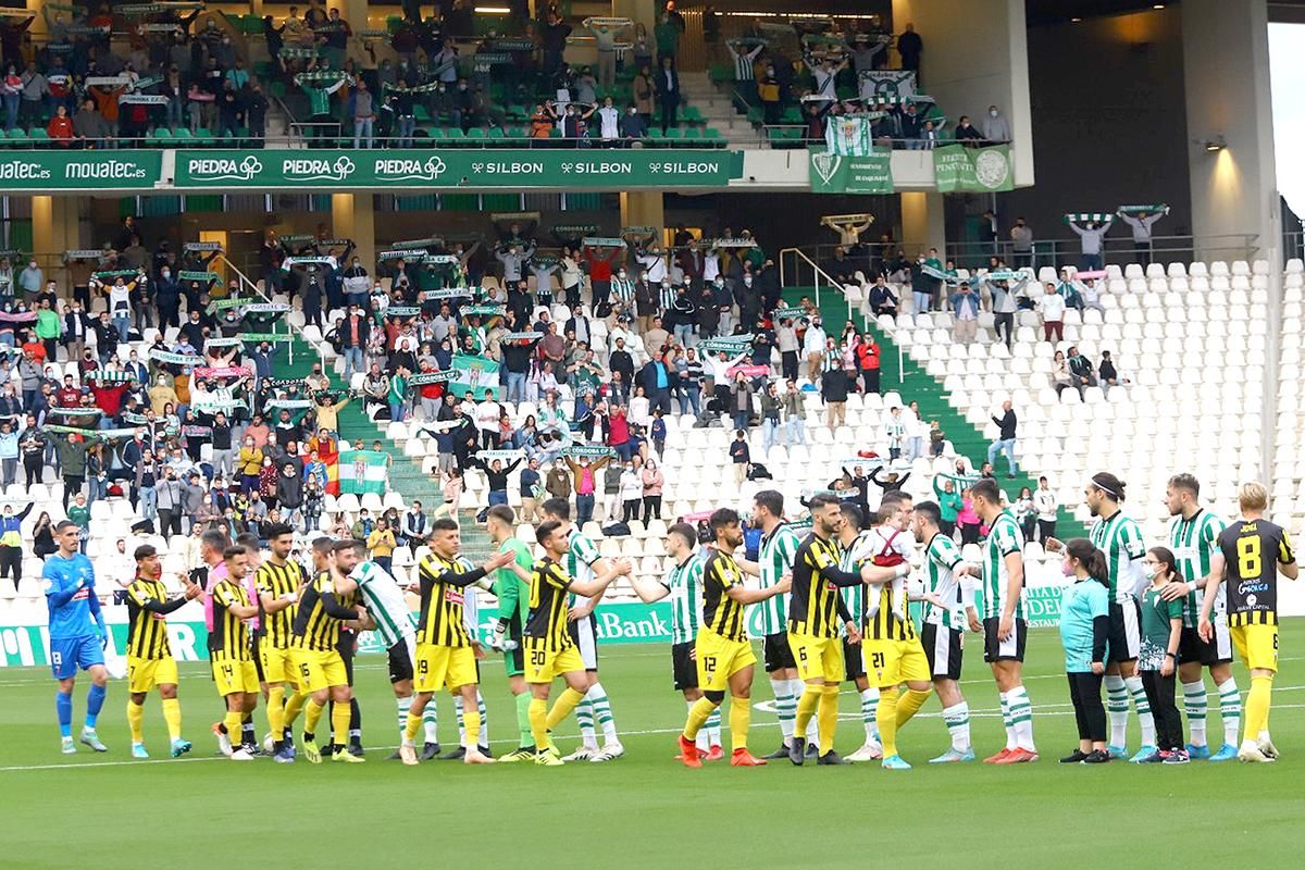 Las imágenes del Córdoba CF - San Roque