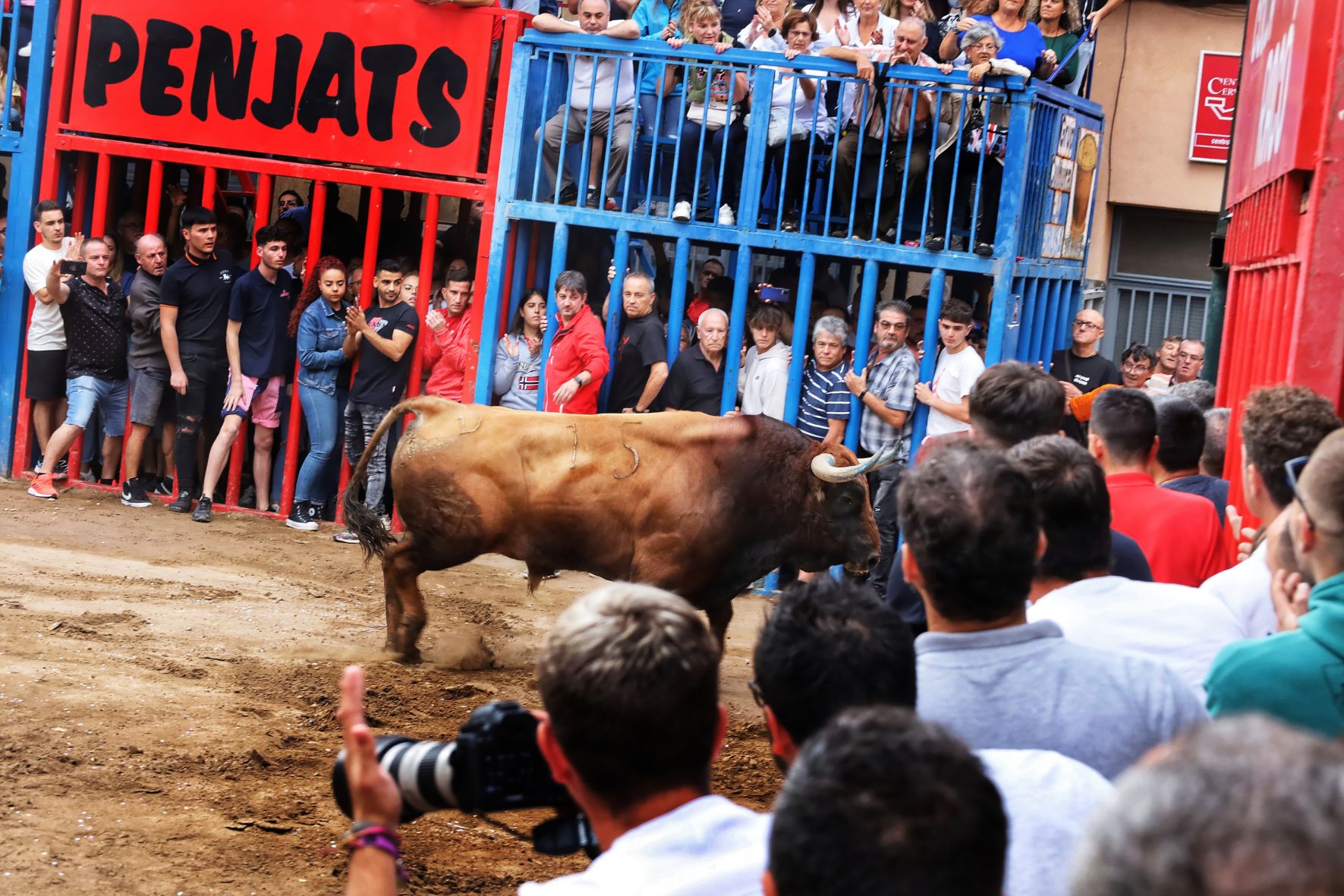 Las fotos de la tarde taurina del último sábado de fiestas de Almassora