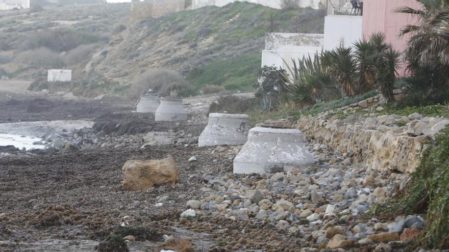 Imagen de archivo de los efectos del temporal en la playa de San Juan junto al Cabo