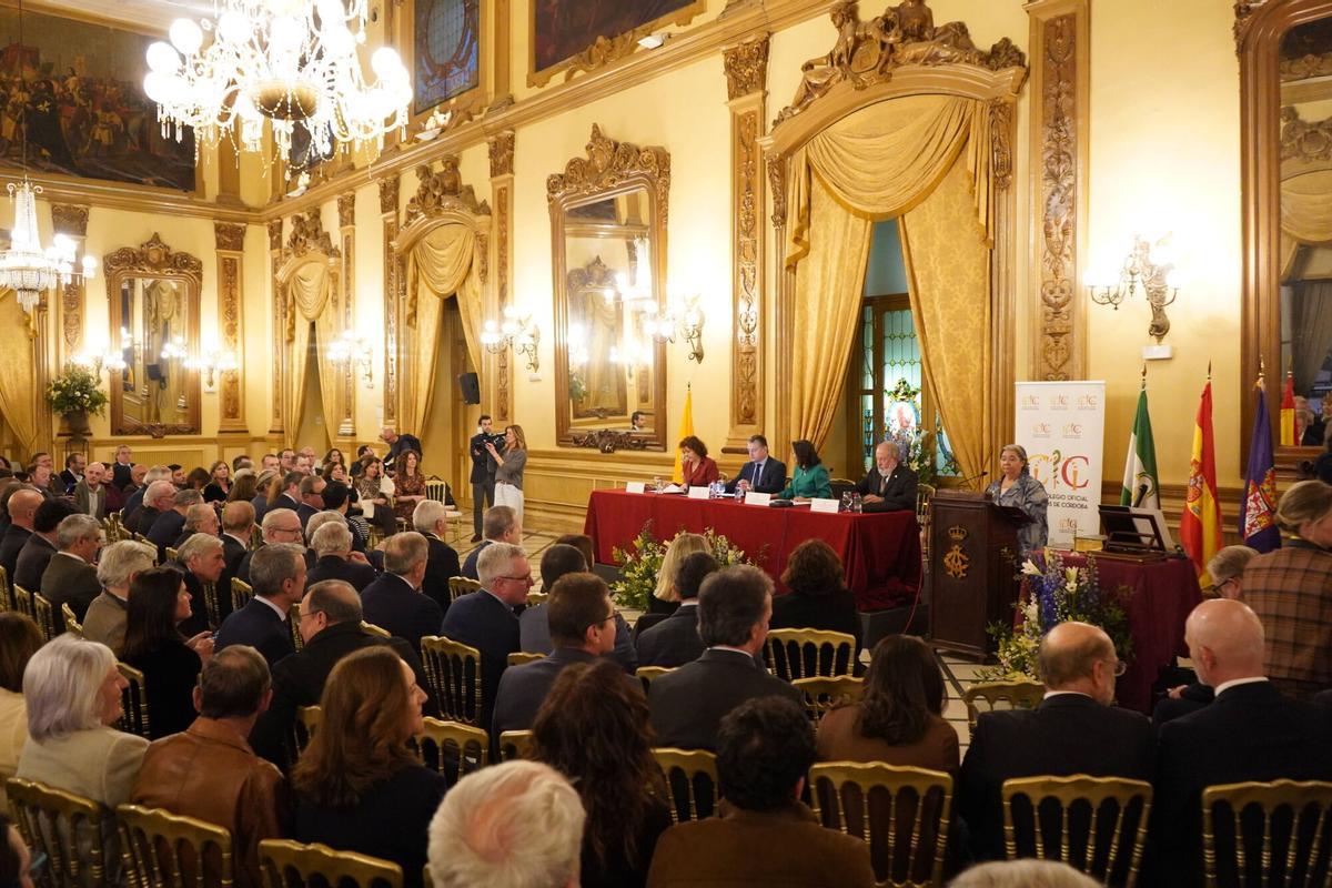 consejero de Sanidad, Presidencia y Emergencias, Antonio Sanz, participa en el acto de toma de posesión de los cargos directivos del Colegio Oficial de Médicos de la provincia de Córdoba