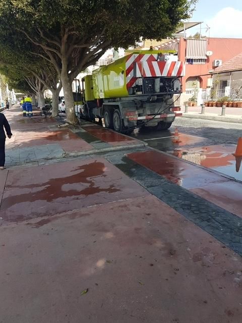 Trabajos en las playas dañadas por el temporal