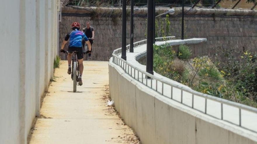 En marcha los carriles bici de los accesos a Navantia y a la UCAM en Cartagena