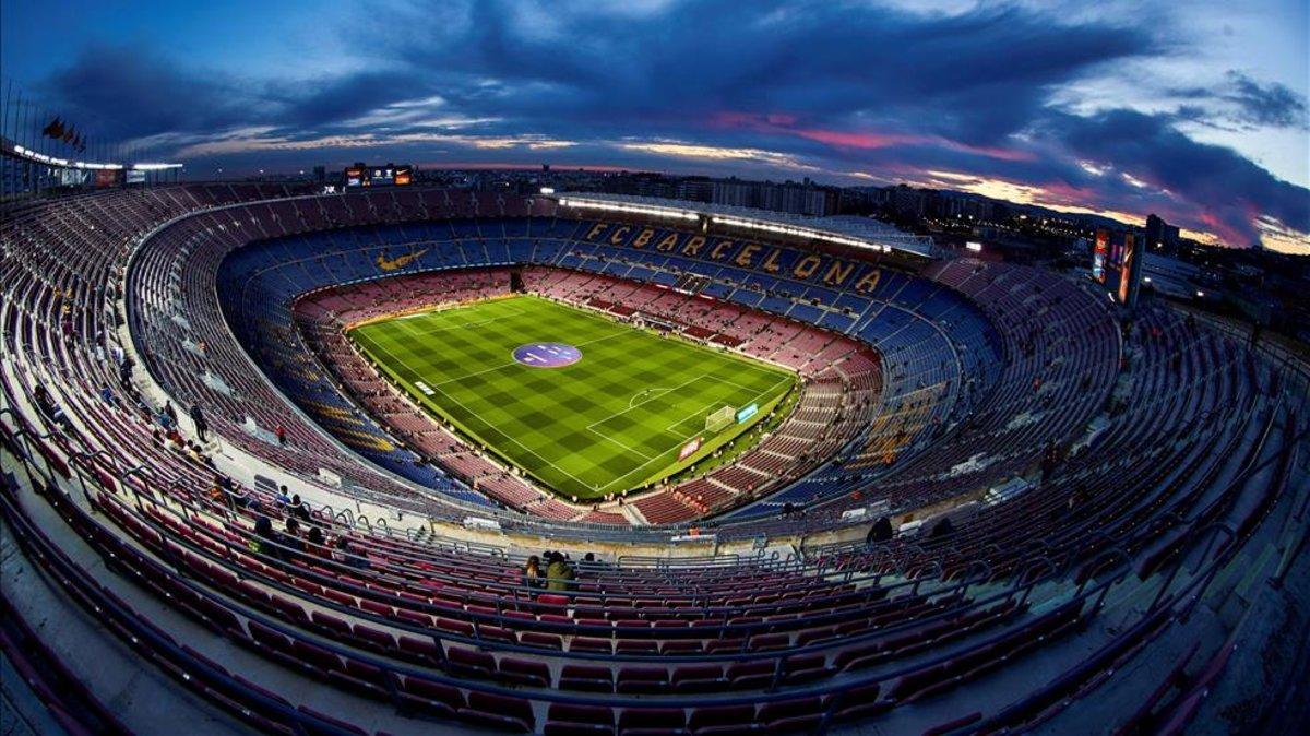Una imagen del Camp Nou, sin fecha para recuperar su normalidad
