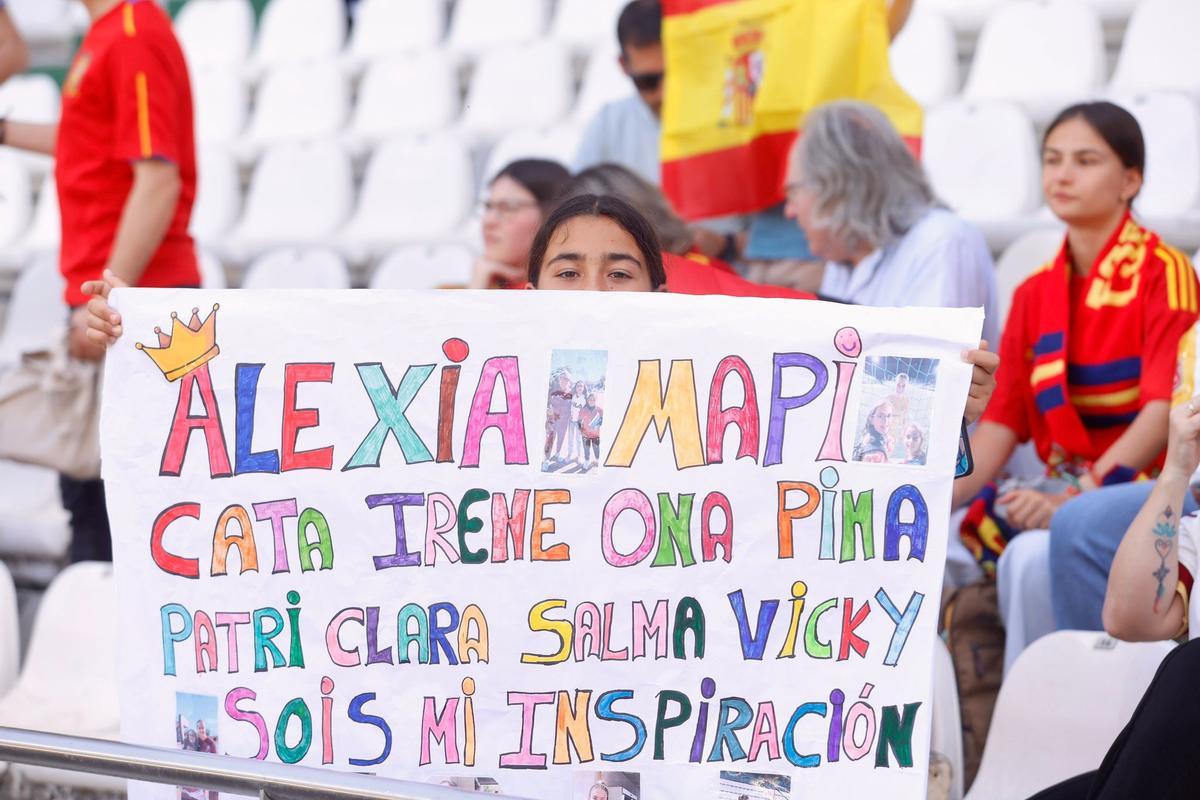 La afición de Córdoba, con la selección española