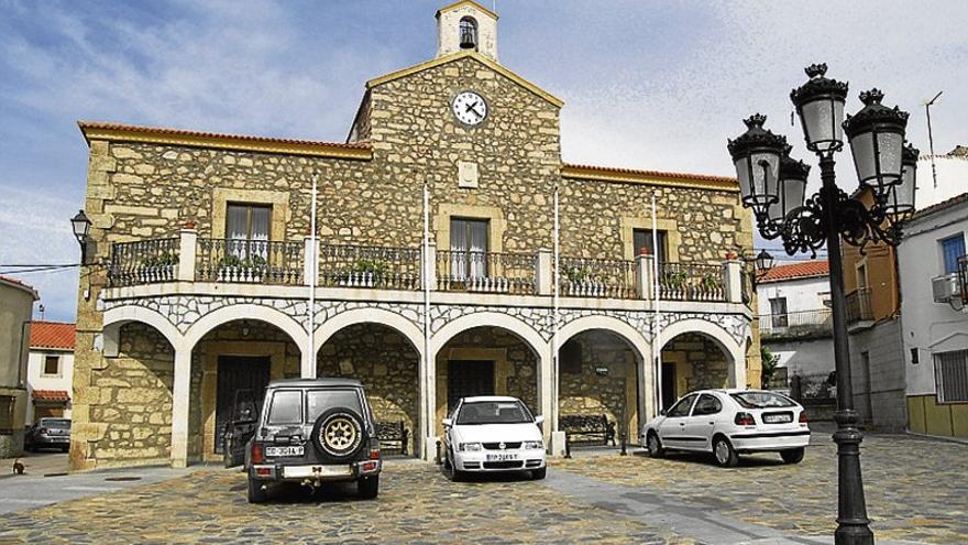 Prisión por robar en la casa de cultura y en dos viviendas de Plasenzuela