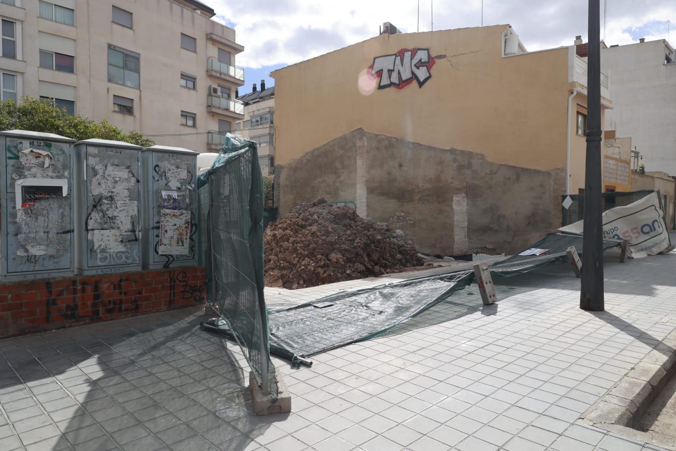 El viento causa destrozos en la ciudad de València