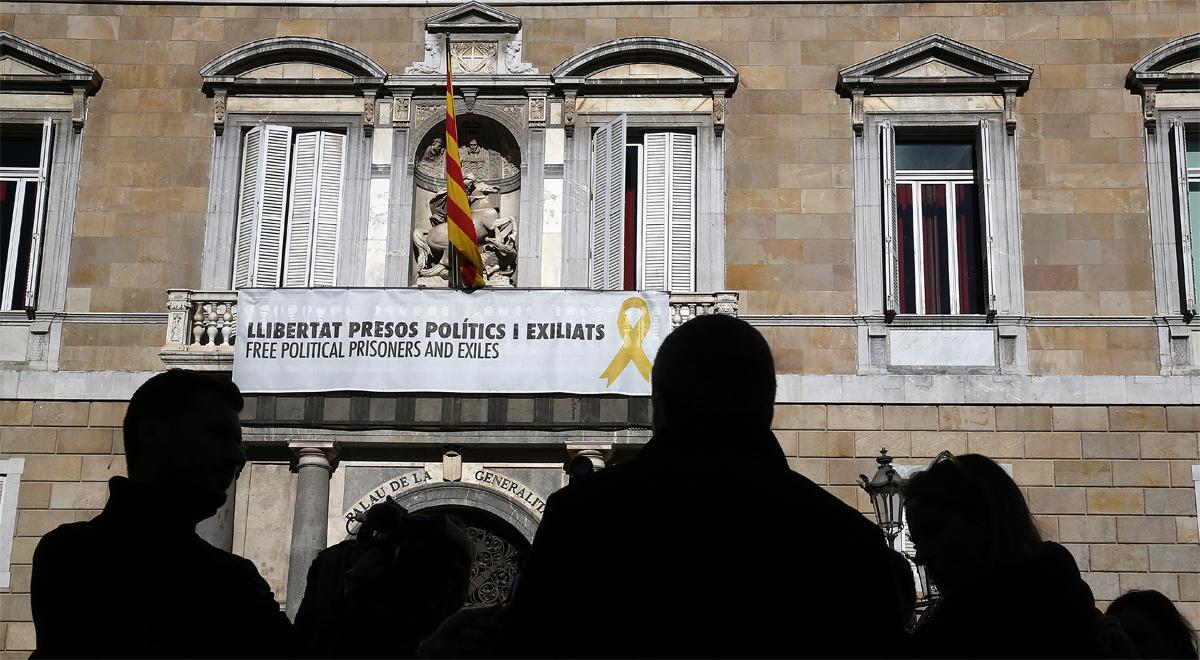 La polémica de los lazos amarillos en Catalunya llega a la Fiscalía.