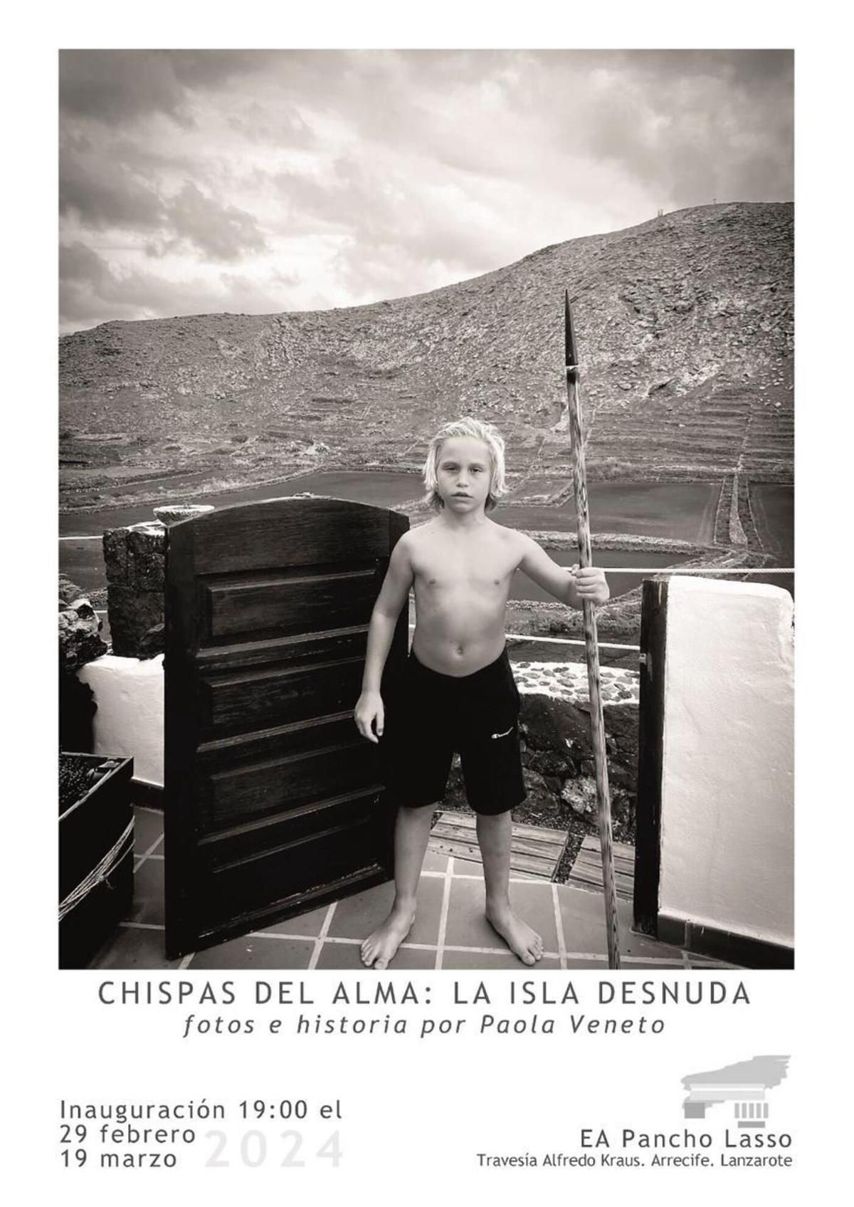 Cartel de la exposición 'Chispas del alma La isla desnuda', de Paola Venteo en la Escuela de Arte Pancho Lasso.