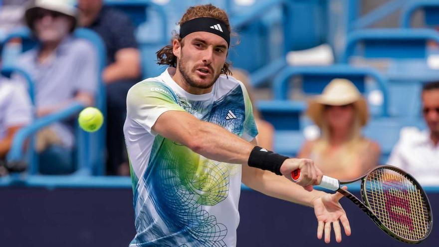 Una dona imita el so d&#039;una abella per desconcentrar Tsitsipas enmig d&#039;un partit