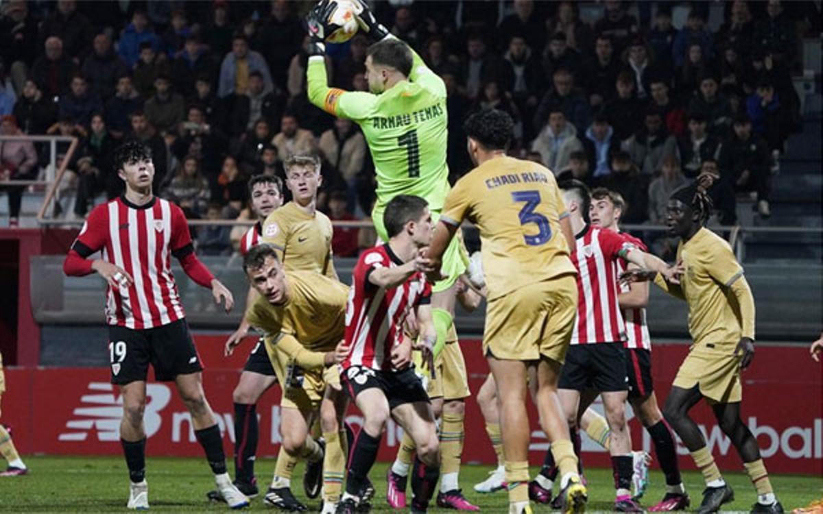 El 'caso Tenas' no se ha gestionado nada bien y en el propio club son conscientes de ello