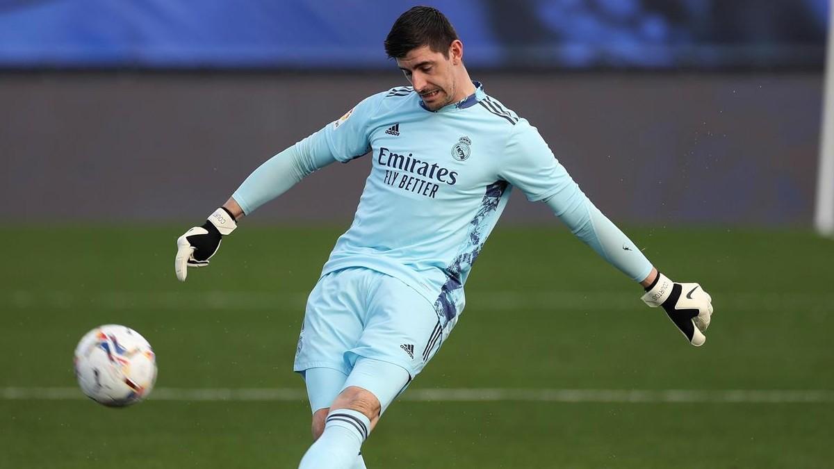 Courtois, en un saque de puerta