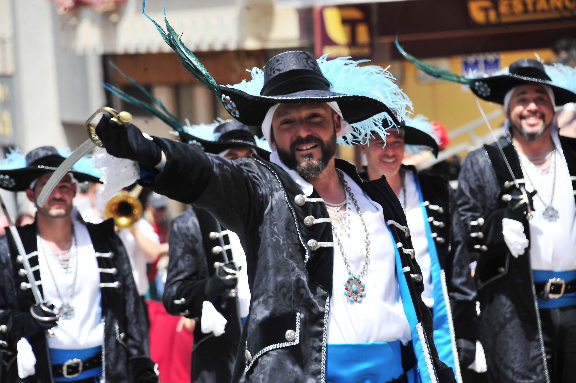 Fiestas de Moros y Cristianos en Petrer , Entrada Cristiana