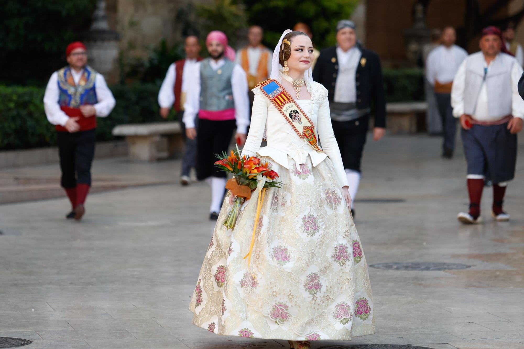 Búscate en el primer día de la Ofrenda en la calle San Vicente entre las 17:00 y las 18:00