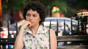 zentauroepp52805187 mas periodico alia shawkat en la serie search party200318172719