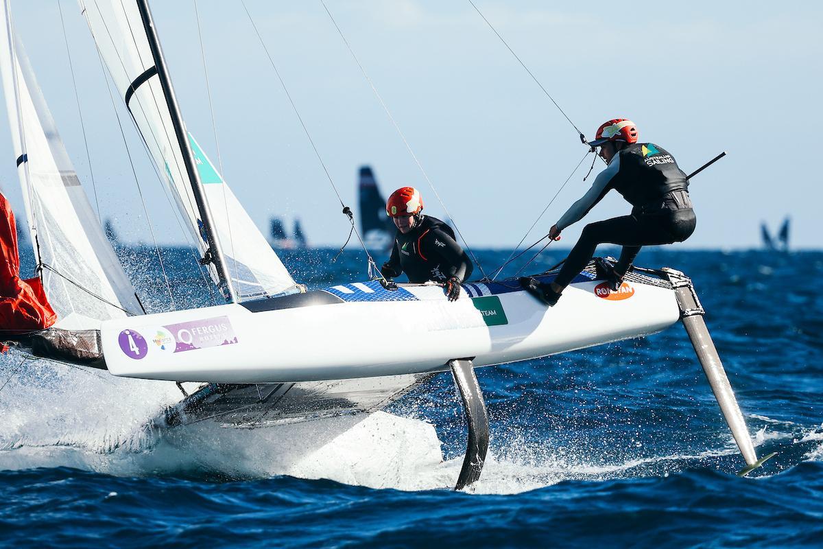 Lidl y Brown, durante la prueba en Nacra 17.