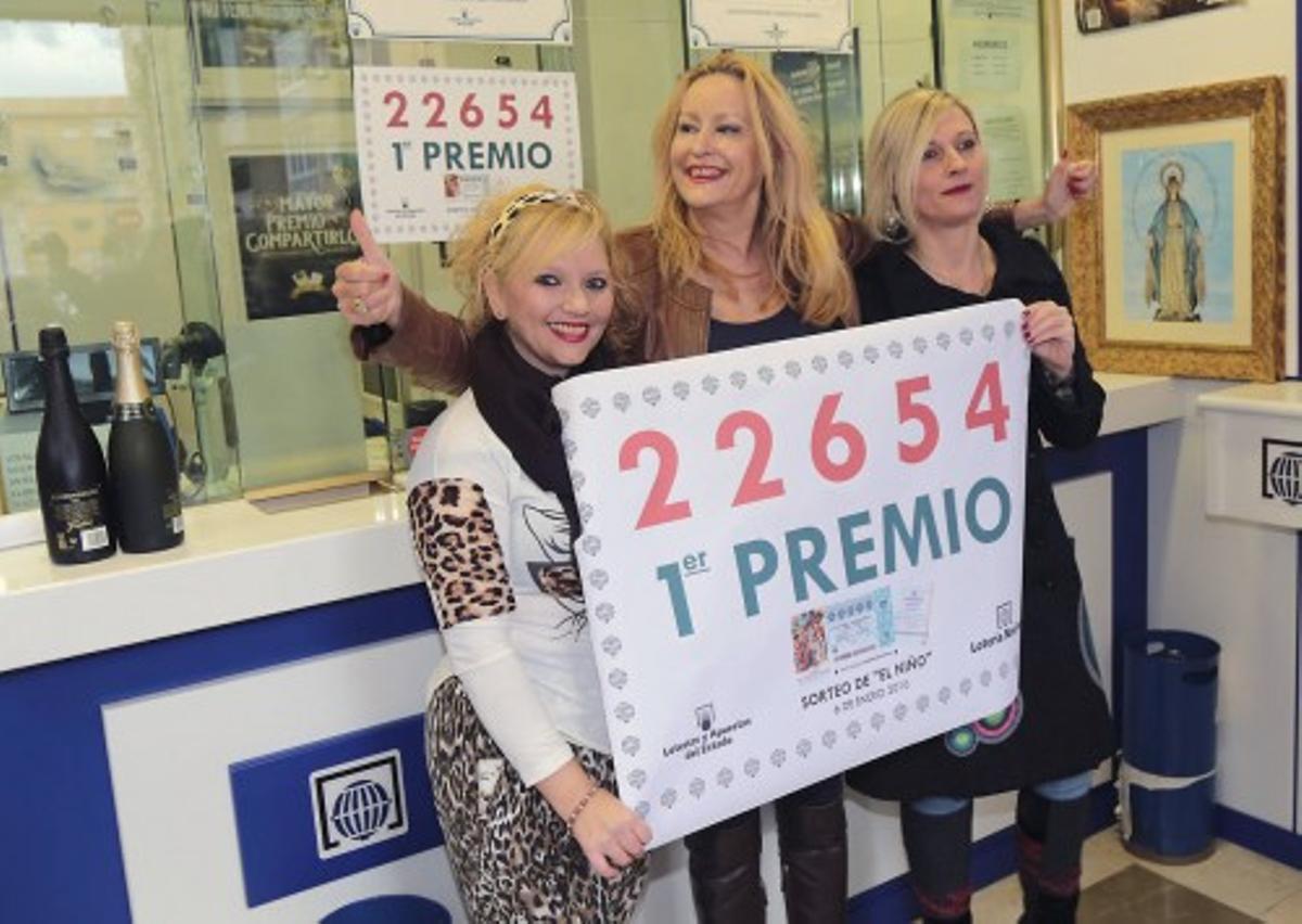 EL 22.654, PRIMER PREMIO DE EL NI?O, DEJA DOS MILLONES EN GRANADA CAPITAL