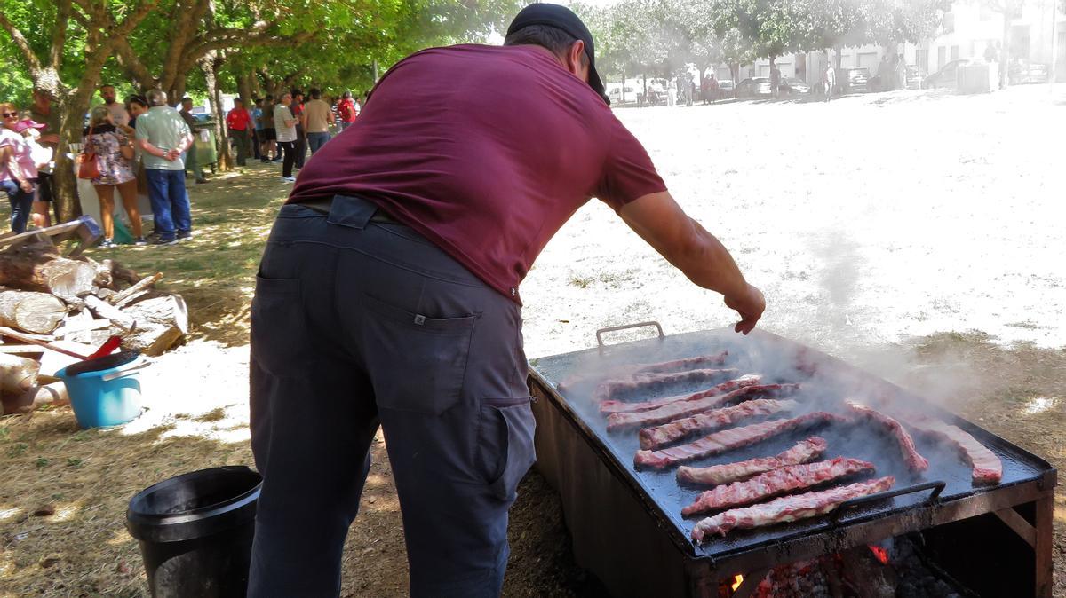 Costillas ibéricas a la brasa para los asistentes