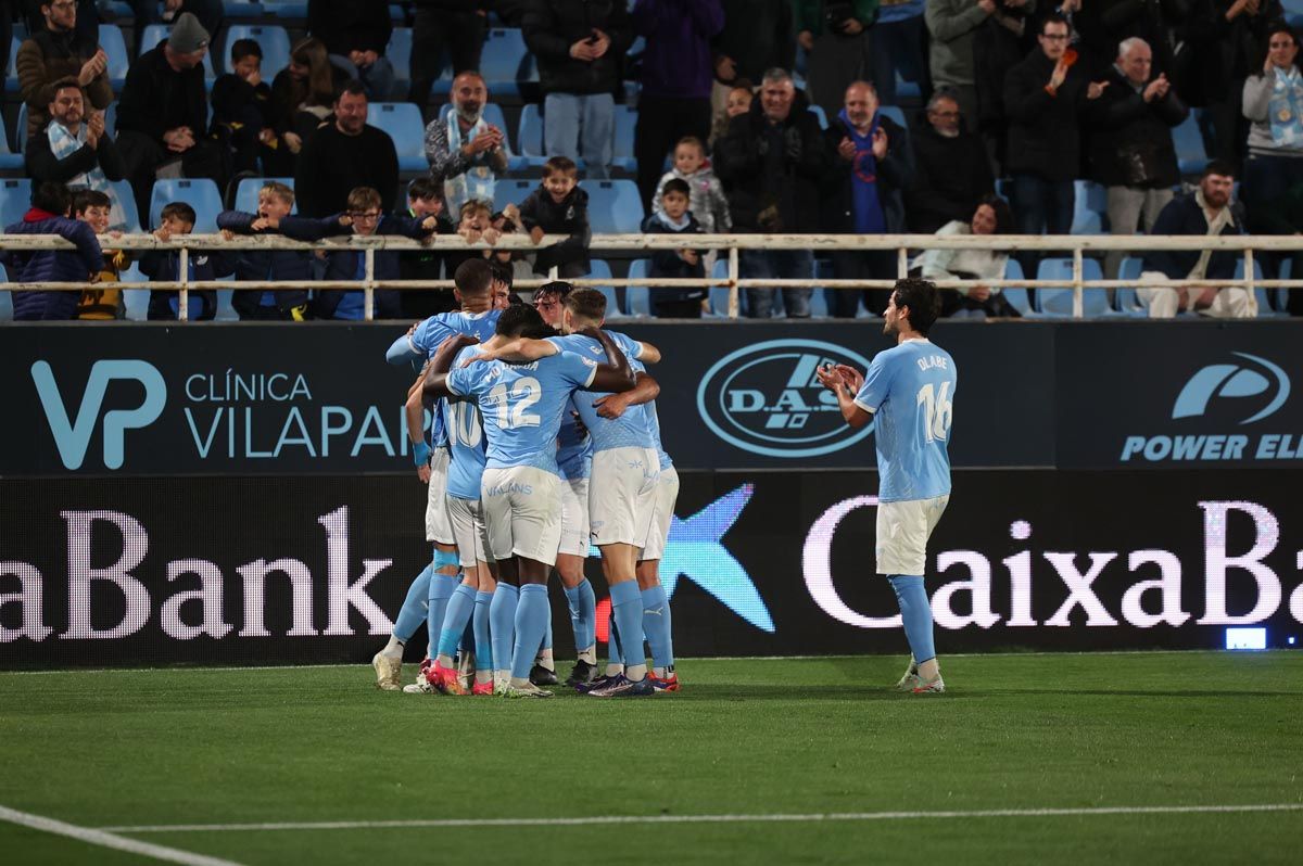 Galería: Las imágenes del partido de la UD contra el Yeclano