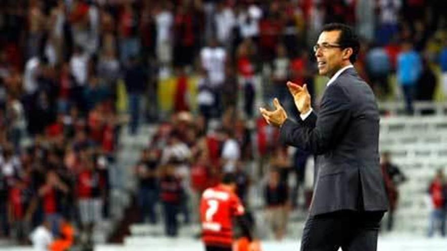 Carlos Barra, durante un partido del Monterrey.