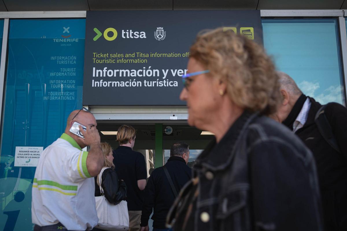 El Intercambiador de Santa Cruz de Tenerife se queda pequeño